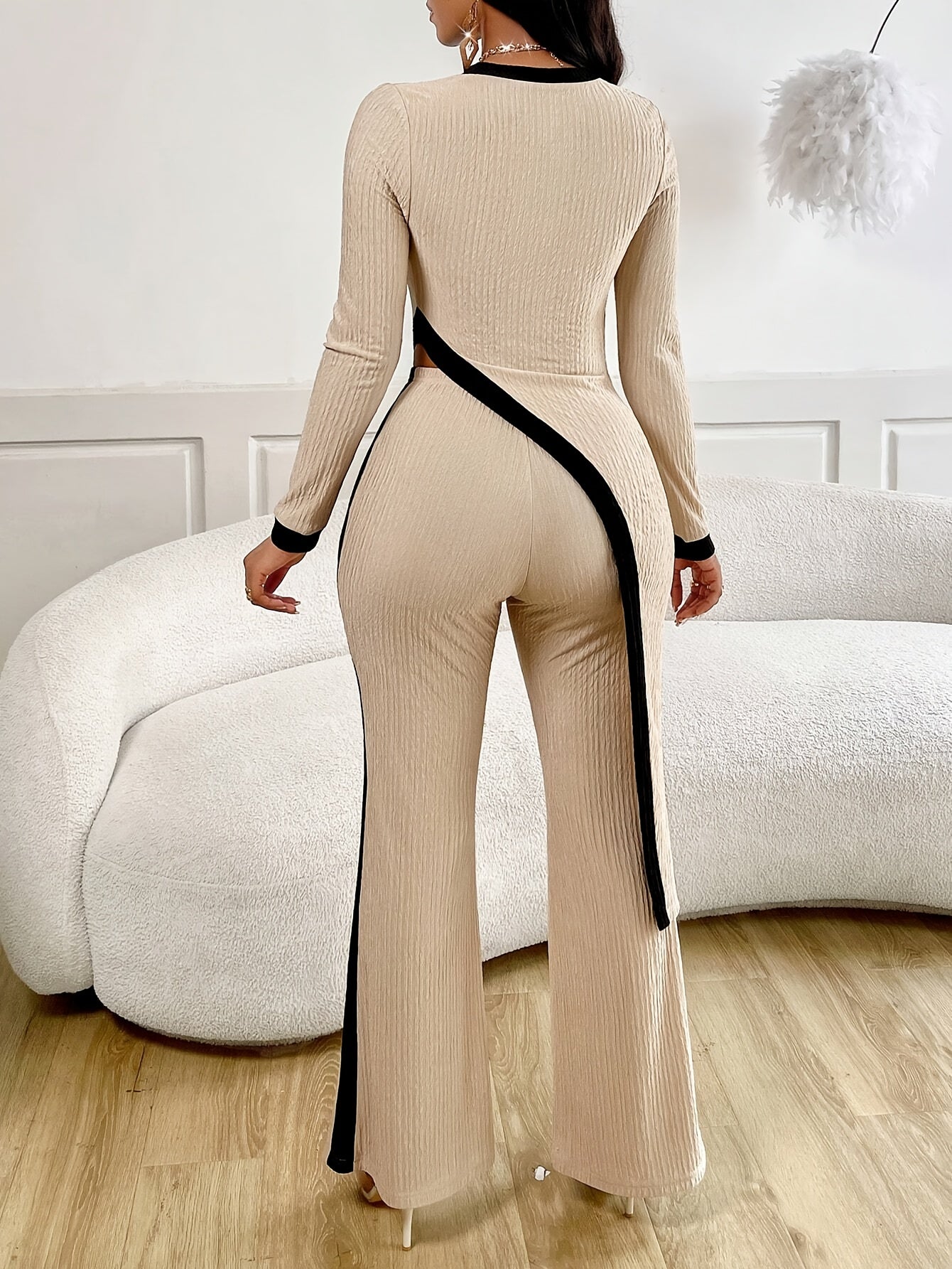 ELEGANT STYLE TRACKSUIT